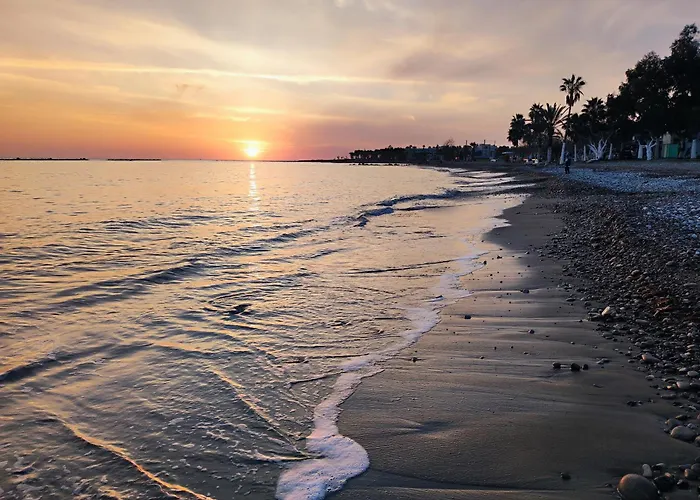 Marina Gardens Daire