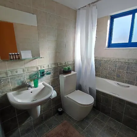 Marina Gardens Lejlighed