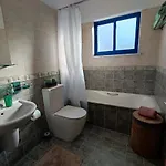 Apartment Marina Gardens