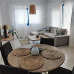 Marina Gardens Apartamento *